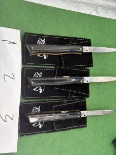 One Left! Reproduction Round Button CEM Ackermannchen Type Knives in Horn One Left! Reproduction Round Button CEM Ackermannchen Type Knives in Horn
