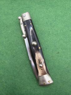 9” 1960’s Swing Guard 9” 1960’s Swing Guard