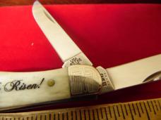 2020 CASE XX 62165 NATURAL WHITE BONE POCKET HUNTER HE IS RISEN IN TIN PRE-OWNED NEVER USED 2020 CASE XX 62165 NATURAL WHITE BONE POCKET HUNTER HE IS RISEN IN TIN PRE-OWNED NEVER USED