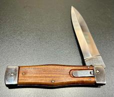 Mikov Leverlock, Double-Bolster, Cocobolo Scales Mikov Leverlock, Double-Bolster, Cocobolo Scales