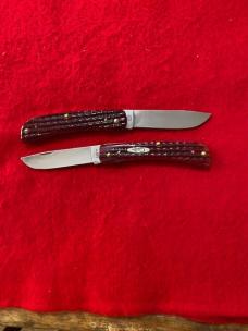 CASE RED BONE SODBUSTERS, JR. SET OF TWO POCKET KNIVES, 6 & 8 DOT CASE RED BONE SODBUSTERS, JR. SET OF TWO POCKET KNIVES, 6 & 8 DOT