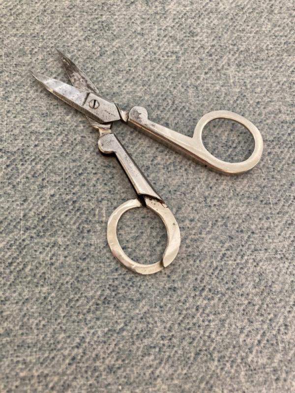 Unbelievable quality!!! Antique GRAY"S Folding, Sewing, Travel, Home, Crafters Scissors Unbelievable quality!!! Antique GRAY"S Folding, Sewing, Travel, Home, Crafters Scissors