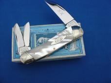 Case Classic 8355 White Pearl Whittler Knife Prototype Case Classic 8355 White Pearl Whittler Knife Prototype