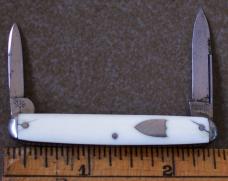 4 ivory handled Pocket Knives BOKER, NEW ENGLAND KNIFE CO., A.T., LAUTERJUNG 4 ivory handled Pocket Knives BOKER, NEW ENGLAND KNIFE CO., A.T., LAUTERJUNG