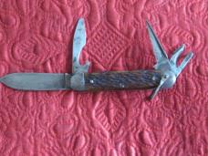 WW2 USMC 4 bl utility knife with bone scales WW2 USMC 4 bl utility knife with bone scales