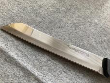 Vintage (4) J.A. HENCKELS International Serrated-Edge Kitchen Knives Ready for Use Vintage (4) J.A. HENCKELS International Serrated-Edge Kitchen Knives Ready for Use