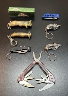 Lot of Mini Keychain Knives Lot of Mini Keychain Knives