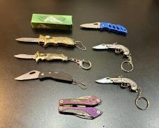 Lot of Mini Keychain Knives Lot of Mini Keychain Knives