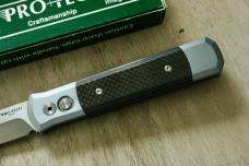 Pro-Tech 900CF Godfather Gray Aluminum Handles with Carbon Fiber Inlays Pro-Tech 900CF Godfather Gray Aluminum Handles with Carbon Fiber Inlays