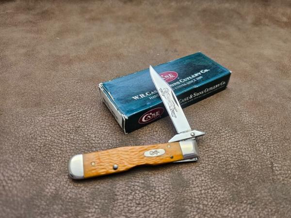 Case XX 611 1/2 SS cheetah cub summers endbone. NIB Case XX 611 1/2 SS cheetah cub summers endbone. NIB