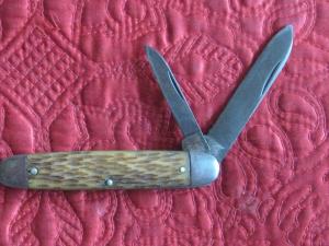 ULSTER 2 blade Jack knife w/peach seed jigged bone scales