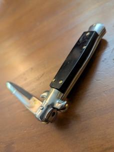 18CM-7 INCH PICKLOCK MADE IN MANIAGO ITALY BAYONET STILETTO IN BRAZILIAN HORN 18CM-7 INCH PICKLOCK MADE IN MANIAGO ITALY BAYONET STILETTO IN BRAZILIAN HORN