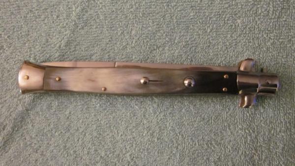 13" Dolphins Italian Brazilian horn Stiletto 13" Dolphins Italian Brazilian horn Stiletto