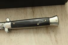 Latama Italy New 9-inch 5mm Picklock Brazilian Black & White Horn Auto Stiletto Latama Italy New 9-inch 5mm Picklock Brazilian Black & White Horn Auto Stiletto