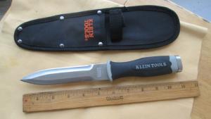 Klein Tools DK06 Serrated Duct Knife w/ Orig Sheath