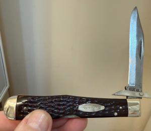 1975 Case XX Cheetah w/ Red/Brown Bone Jigged Handles &Saber Ground Blade. Nice!
