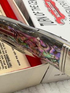 Winchester Vintage Abalone Turn Of Century Cartridge Series Limited Edition Lockback Winchester Vintage Abalone Turn Of Century Cartridge Series Limited Edition Lockback