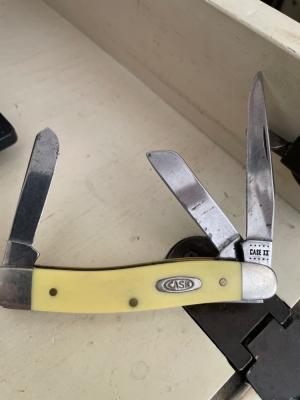 Case 3318 CV yellow stockman  2020 EDC 