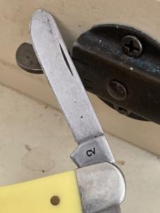 Case 3318 CV yellow stockman 2020 EDC Case 3318 CV yellow stockman 2020 EDC