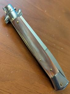 FRANK BELTRAME 28CM-11" BAYONET BLADE STILETTO BRAZILIAN HONEY HORN...NEW AND ROWDY! FRANK BELTRAME 28CM-11" BAYONET BLADE STILETTO BRAZILIAN HONEY HORN...NEW AND ROWDY!