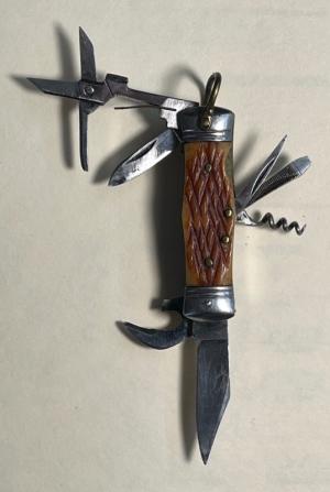 Mitsubishi mini hobo knife