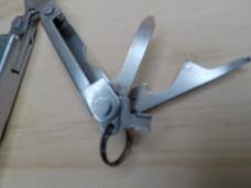 VINTAGE MULTI-TOOLS - LEATHERMANS VINTAGE MULTI-TOOLS - LEATHERMANS