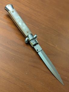 FRANK BELTRAME 23CM 9" DAGGER STILETTO FRENCH TIP COW HORN...NEW AND SNAPPY! FRANK BELTRAME 23CM 9" DAGGER STILETTO FRENCH TIP COW HORN...NEW AND SNAPPY!