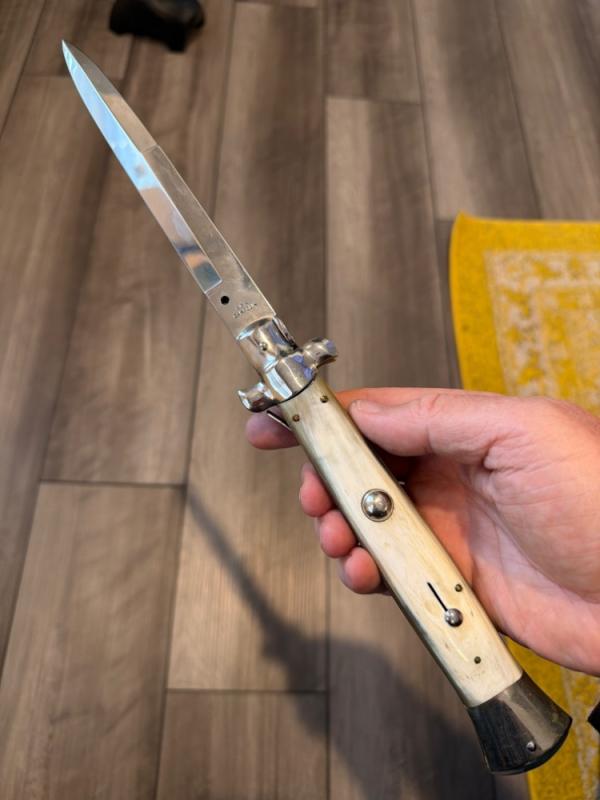 15” AGA Campolin Swivel Bolster 15” AGA Campolin Swivel Bolster