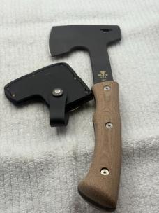 Buck 0106BRS1-B Compadre Axe With Leather Sheath NIB Made In USA Buck 0106BRS1-B Compadre Axe With Leather Sheath NIB Made In USA