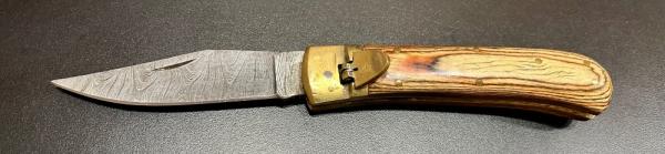 Hunter-Style Damascus Leverlock Hunter-Style Damascus Leverlock