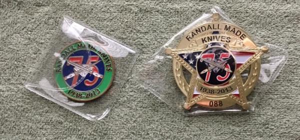 Randall Knives LE 75th Anniversary Badge And Challange Coin 2013 Mint Randall Knives LE 75th Anniversary Badge And Challange Coin 2013 Mint