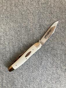 Vintage 1976 CASE XX 4380, NKCA, White Composition Handles, Whittler Pocket Knife Vintage 1976 CASE XX 4380, NKCA, White Composition Handles, Whittler Pocket Knife