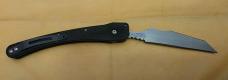 Dalton Combat Cutlery (DCC) Hell's Razor/ Combat Tactical Razor (CTR) Dalton Combat Cutlery (DCC) Hell's Razor/ Combat Tactical Razor (CTR)