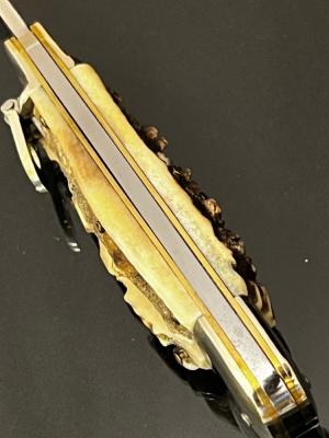 Vintage 1980’s HUBERTUS W.GERMANY THICK GNARLY STAG HORN LEVER LOCK LIGHTNING FAST KNIFE 4-3/8” MINT