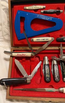Vintage Imperial Giftmaster Salesman Sample Set - Pocket Knives - Mint & RARE!