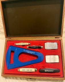 Vintage Imperial Giftmaster Salesman Sample Set - Pocket Knives - Mint & RARE!