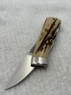 Benchmark Sliding Lockback 1 Blade Stag Pocket Knife (48) Benchmark Sliding Lockback 1 Blade Stag Pocket Knife (48)