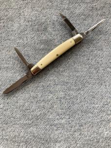 Antique NEW YORK KNIFE CO., WALDEN, Ivory Handled, 4-Blade, Classic Congress Pattern Pocket Knife Antique NEW YORK KNIFE CO., WALDEN, Ivory Handled, 4-Blade, Classic Congress Pattern Pocket Knife