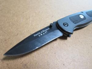 Smith & Wesson S.W.A.T. Automatic Knife Black