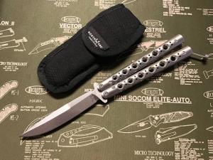 Benchmade 62 Balisong SS handles