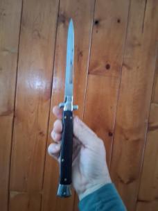 13" Dagger blade Stiletto 