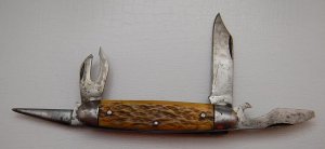Unmarked Pocket Knife In Very Good Condition With Brown Bone Covers 3 5/8