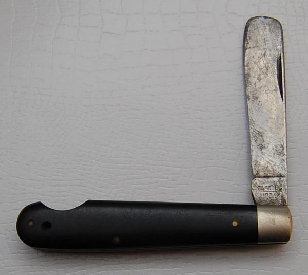 Camillus In Very Good Condition With Ebony Covers 3 1/4 Camillus In Very Good Condition With Ebony Covers 3 1/4