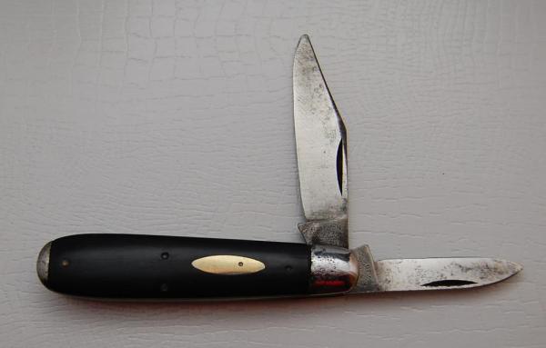 Robeson In Excellent Condition With Ebony Covers 3 3/8 Robeson In Excellent Condition With Ebony Covers 3 3/8