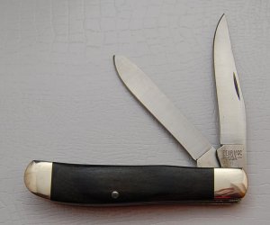 Bear and Sons In Near Mint Condition With Wood Covers 3 1/2