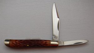 Camillus In Near Mint Condition With Brown Synthetic Covers 2 3/4