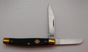 Schrade In Excellent Condition With Sawcut Black Delrin Covers 3 3/8