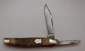 Camillus In Excellent Condition With Brown Bone Delrin Covers 3 3/8