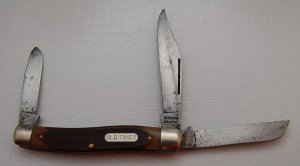 Schrade In Excellent Condition With Brown Delfin Covers 3 7/8