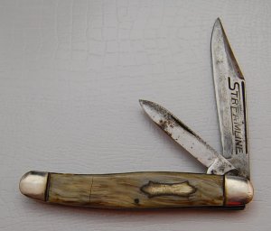 Camillus In Very Good Condition With Brown Synthetic Covers 3 7/8